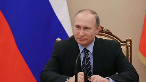 #Президент России Владимир Путин проводит совещание с постоянными членами Совета безопасности РФ. 21 апреля 2017