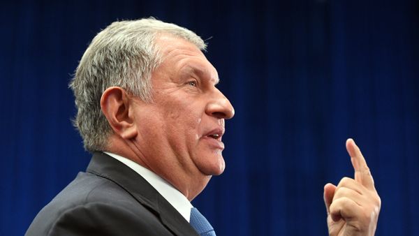 Игорь Сечин 