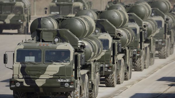 % Пусковые установки ЗРК С-400