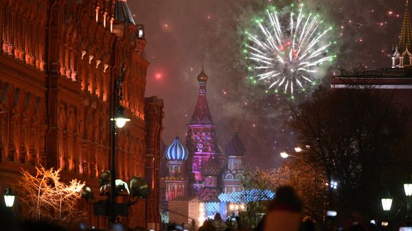 Праздничный салют