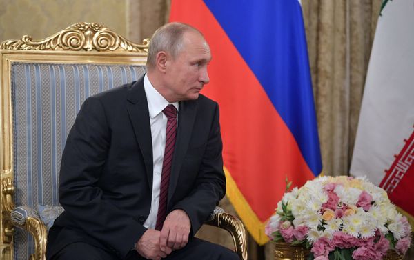 # Президент РФ Владимир Путинво время встречи в Тегеране с президентом Ирана Хасаном Рухани. 1 ноября 2017 # Президент РФ Владимир Путинво время встречи в Тегеране с президентом Ирана Хасаном Рухани. 1 ноября 2017