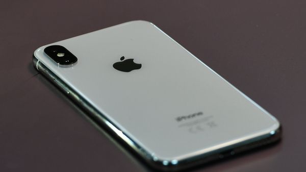 #iPhone X
