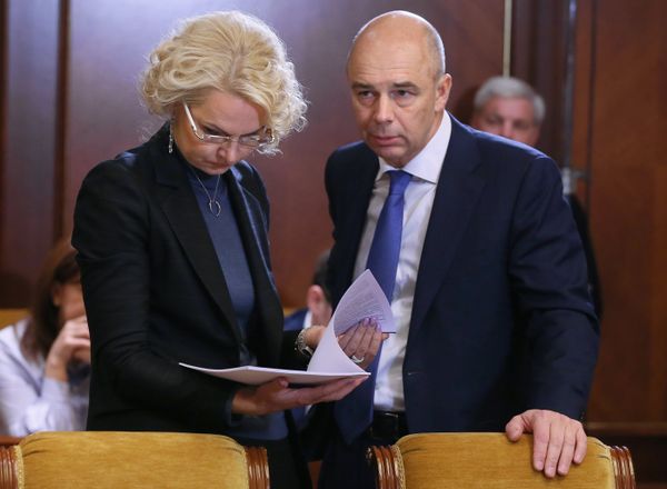 %Вице-премьеры Татьяна Голикова и Антон Силуанов