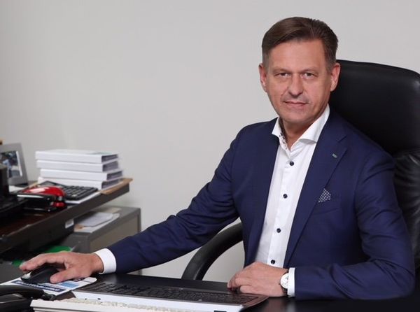 Владимир Комлев