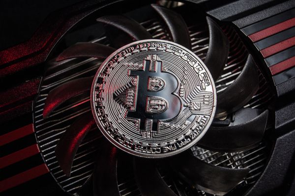 #Биткоин
