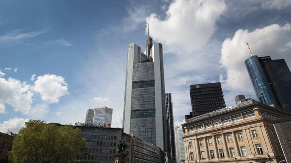 %Commerzbank в Германии