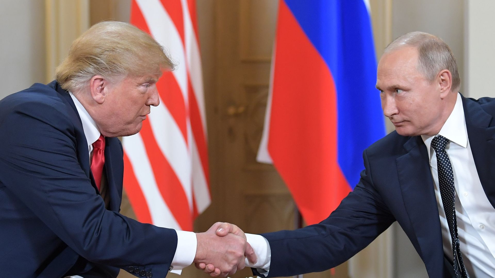 %Встреча президента РФ Владимира Путина и президента США Дональда Трампа в Хельсинки. 16 июля 2018 - ПРАЙМ, 1920, 29.06.2025