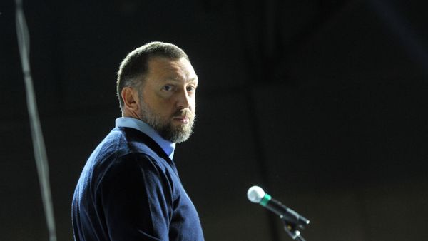 %Бизнесмен Олег Дерипаска