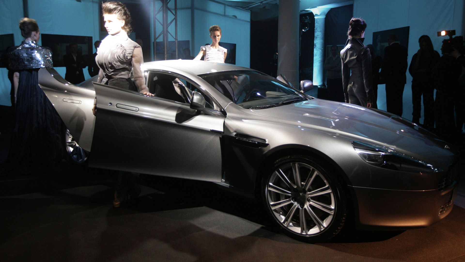 Автомобиль Aston Martin Rapide  - ПРАЙМ, 1920, 18.09.2025