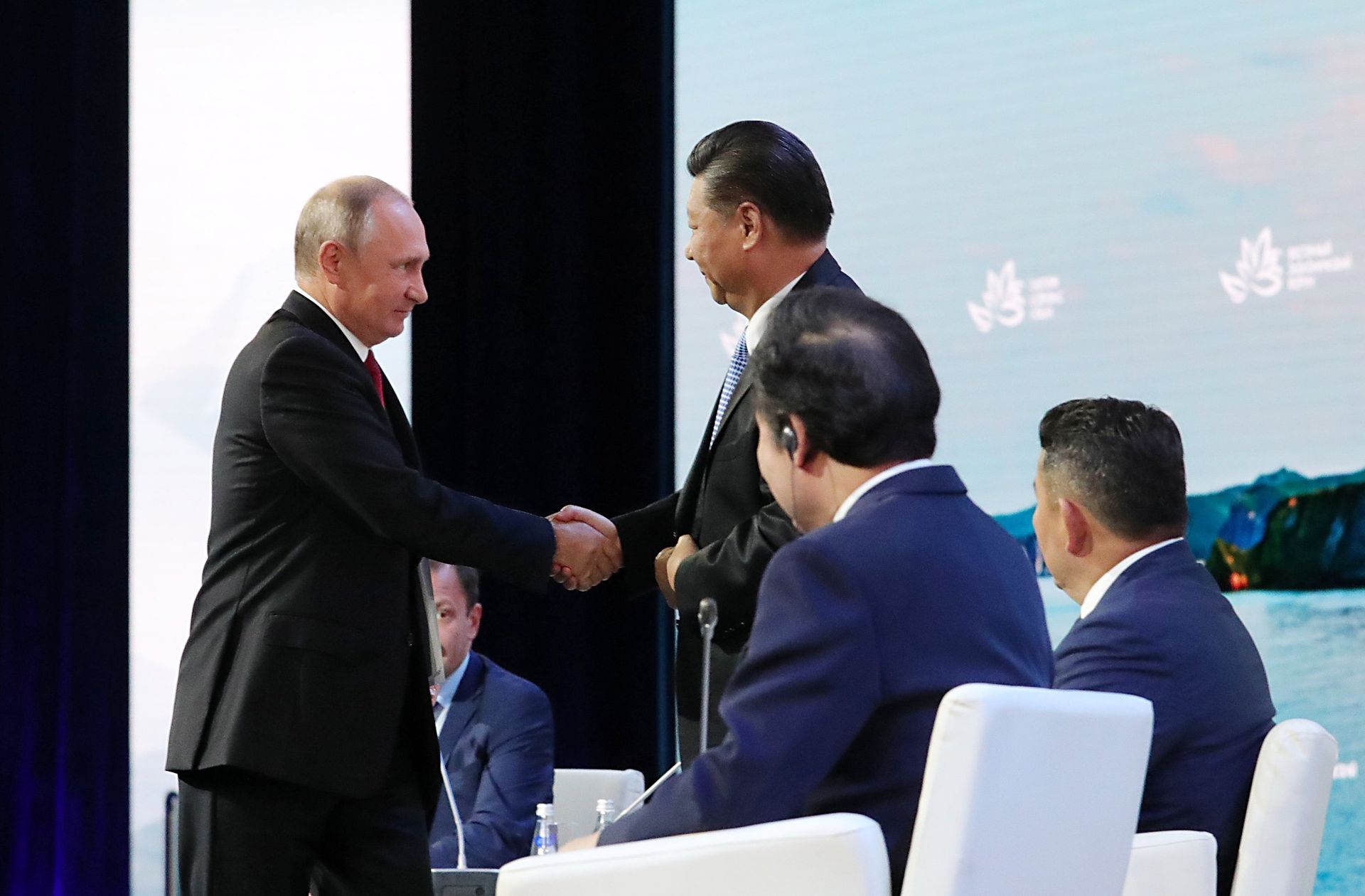 % Президент РФ Владимир Путин и председатель КНР Си Цзиньпин - ПРАЙМ, 1920, 25.04.2022