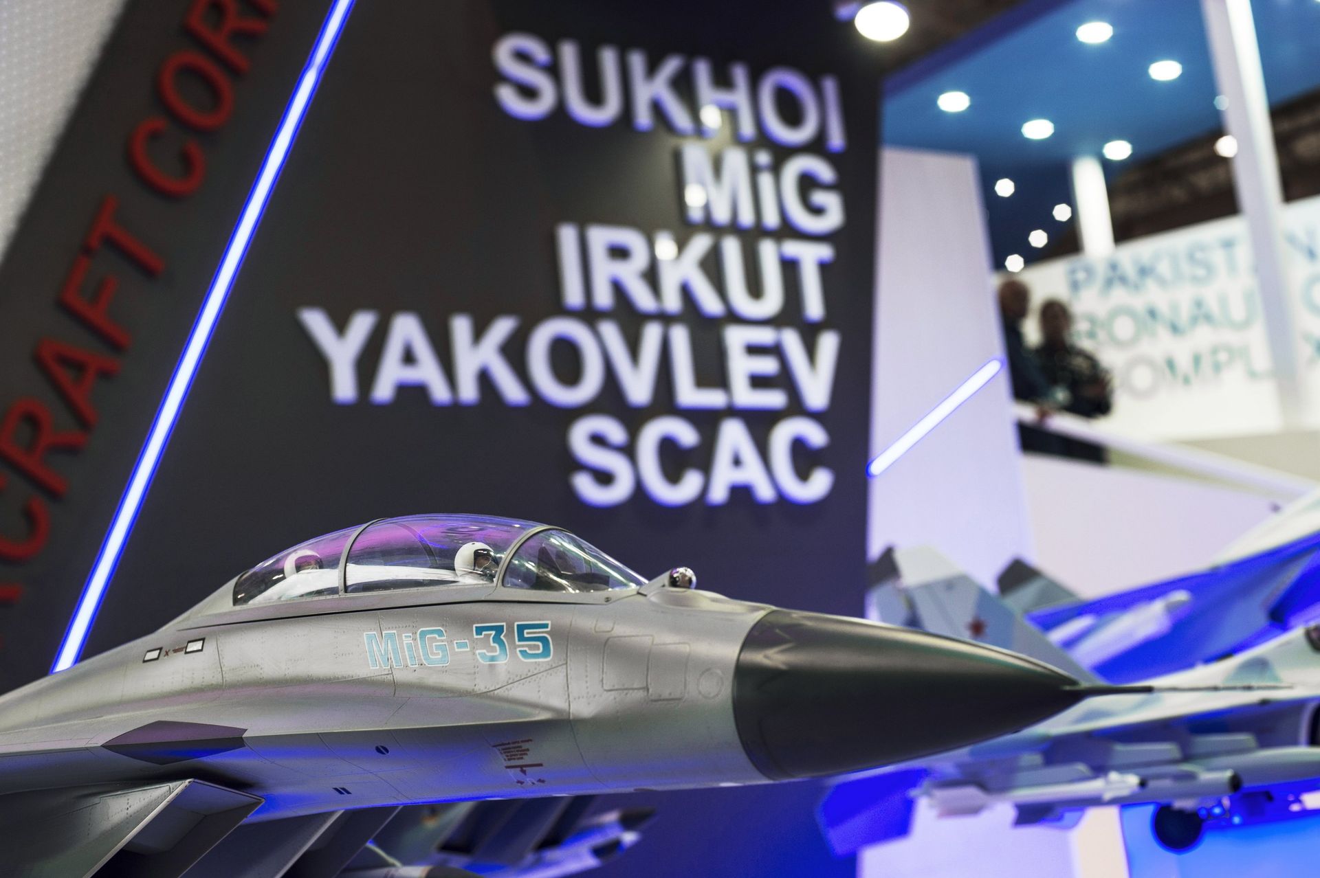 Международная авиационно-космическая выставка Dubai Airshow-2015. День первый - ПРАЙМ, 1920, 18.03.2021