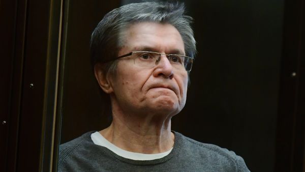 %Экс-министр экономического развития РФ Алексей Улюкаев, в Московском городском суде во время рассмотрения жалобы на приговор. 12 апреля 2018