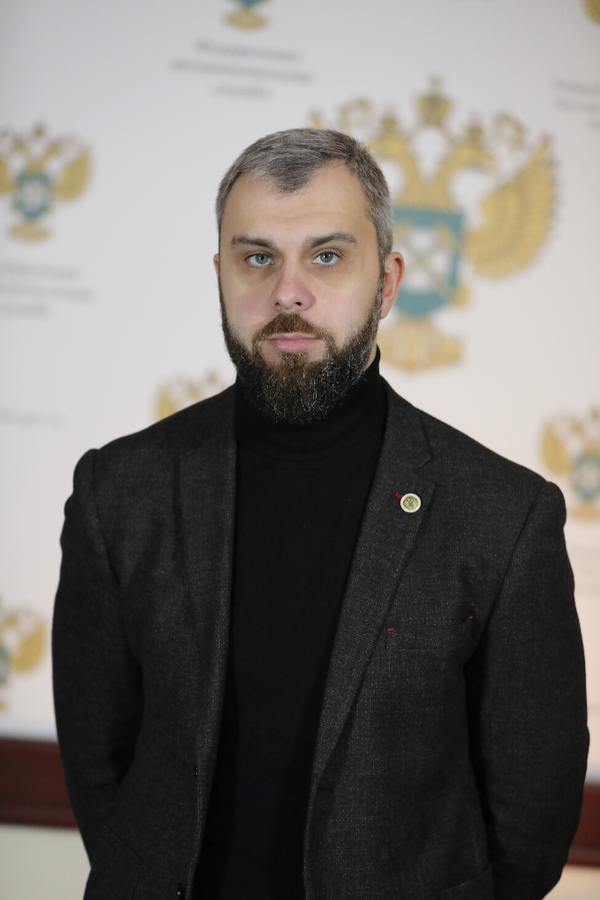 Александр Разин