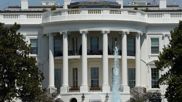 %Официальная резиденция президента США - Белый дом
