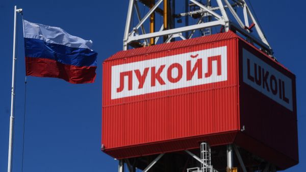 %Нефтяное месторождение им. В. Филановского, Лукойл