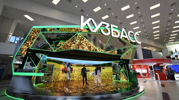 % Стенд Кемеровской области на площадке Восточного экономического форума во Владивостоке