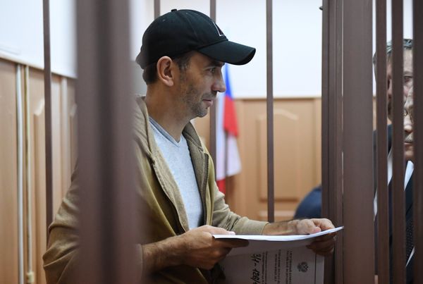 %Избрание меры пресечения М. Абызову
