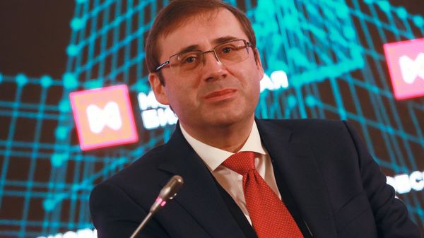 %Сергей Швецов на X ежегодном Биржевом форуме
