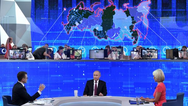 %Прямая линия с президентом РФ Владимиром Путиным