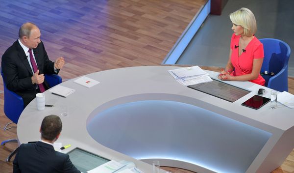 Путин Прямая линия