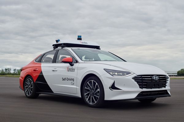 Hyundai_Sonata