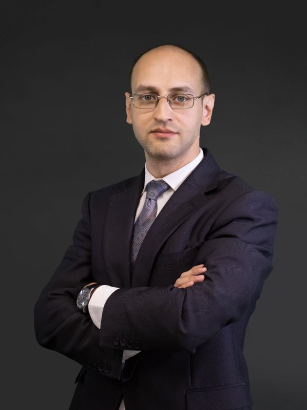 Евгений Миронюк Евгений Миронюк