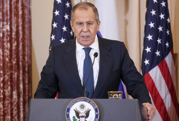 % Встреча главы МИД РФ С. Лаврова и госсекретаря США М. Помпео % Встреча главы МИД РФ С. Лаврова и госсекретаря США М. Помпео