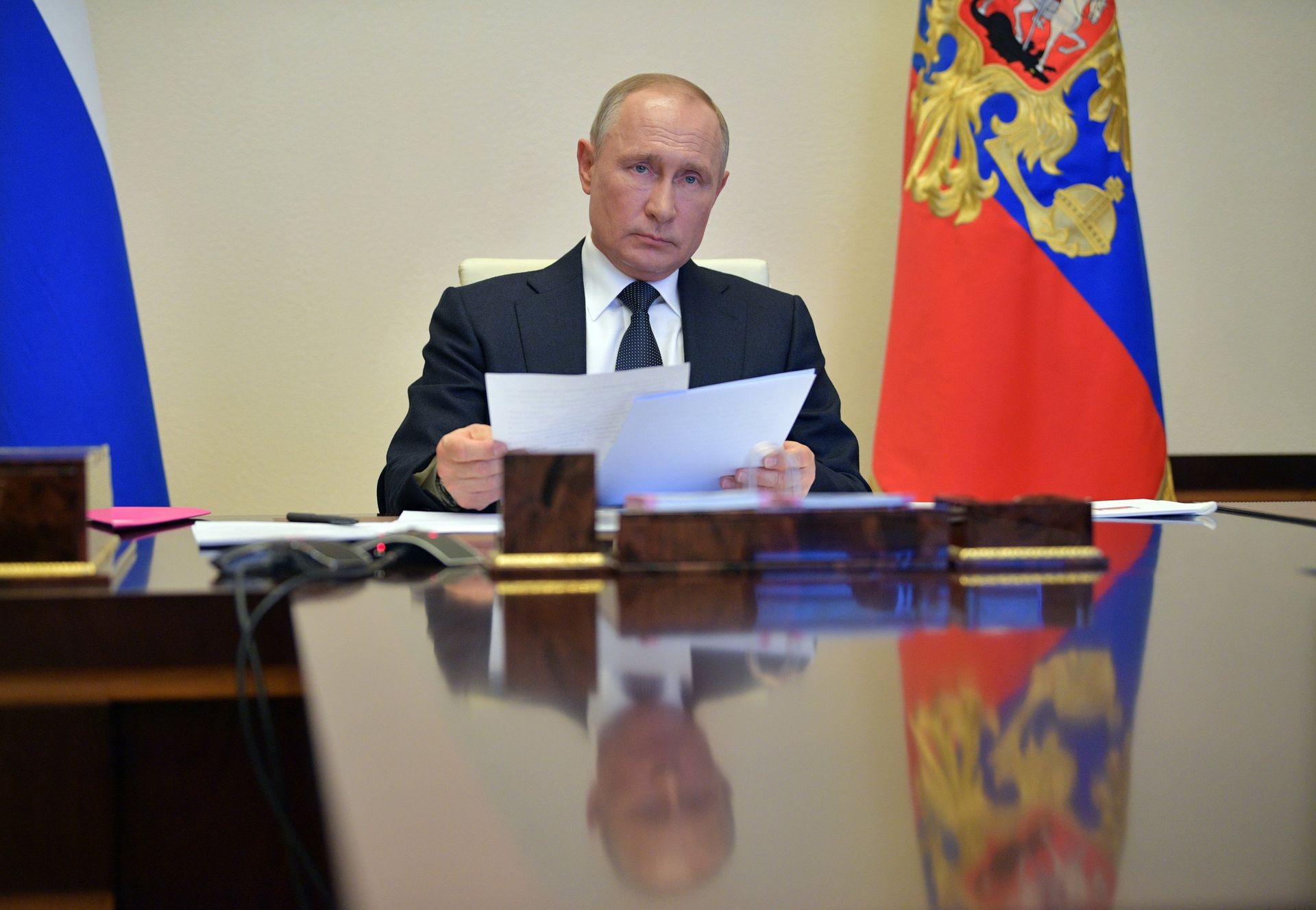 Президент РФ В. Путин провел совещание с главами регионов по борьбе с распространением коронавируса в РФ - ПРАЙМ, 1920, 28.09.2020
