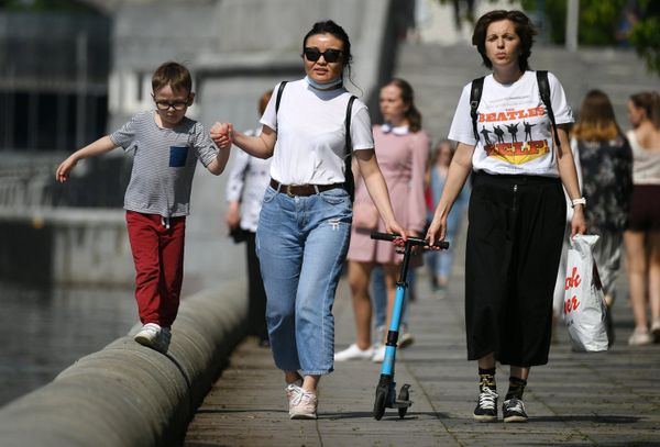 Теплая погода в Москве