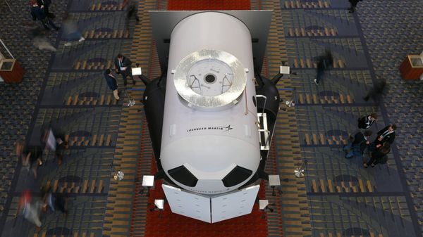 Стенд компании Lockheed Martin на выставке в рамках Международный конгресс астронавтики в Вашингтоне