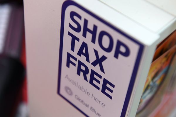 %Система tax free в магазине М.Видео