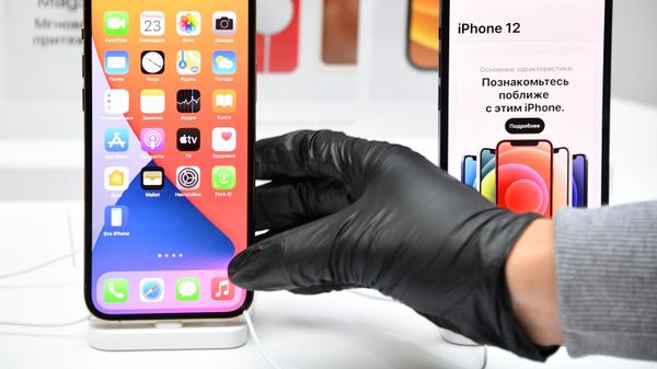 В России поступили в продажу новые Iphone
