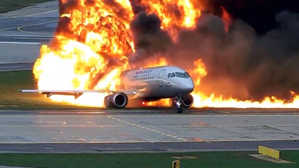 !СК РФ завершил расследование крушения Superjet в Шереметьево