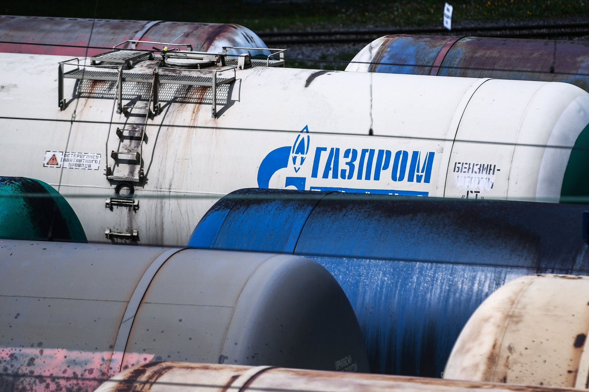 Товарные составы на железнодорожной станции Яничкино, Газпром - ПРАЙМ, 1920, 23.12.2020
