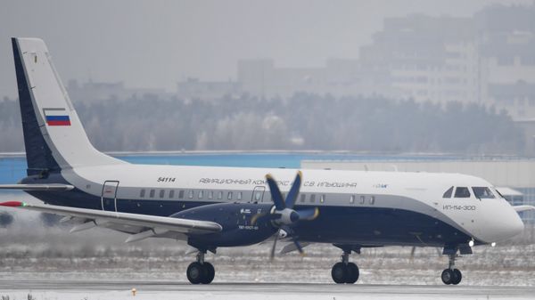 Первый полет нового российского пассажирского самолета Ил-114-300