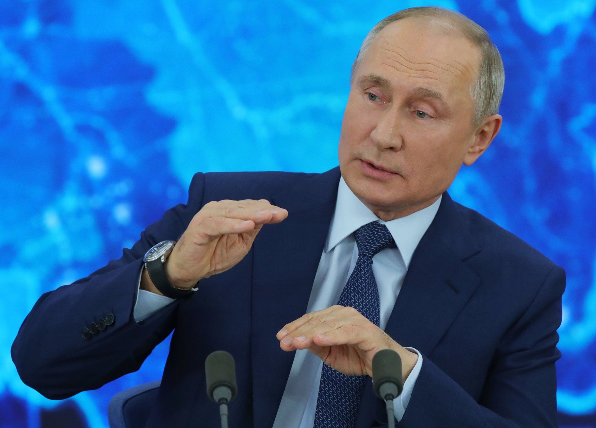Трансляция большой пресс-конференции президента РФ В. Путина - ПРАЙМ, 1920, 17.12.2020