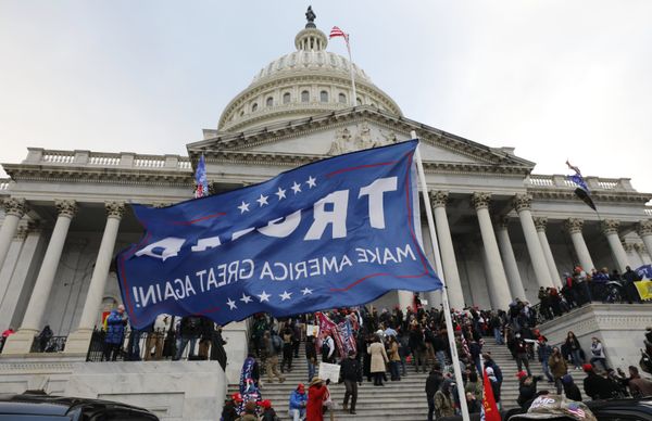Акция протеста сторонников Д. Трампа в Вашингтоне