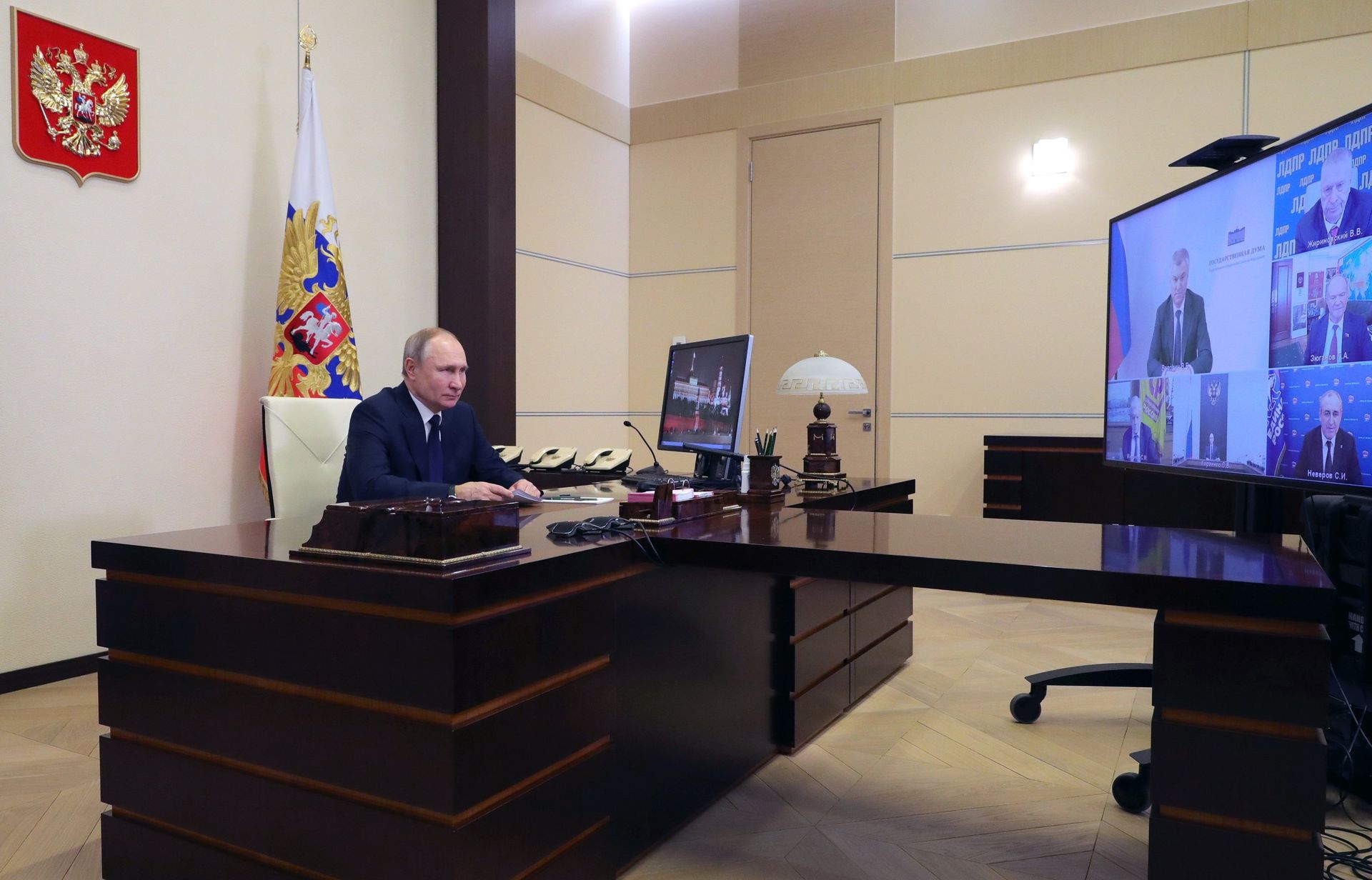 Президент РФ В. Путин провел встречу с руководителями фракций Госдумы РФ - ПРАЙМ, 1920, 10.03.2021