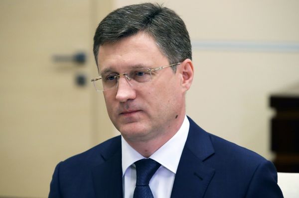 Президент РФ В. Путин встретился с вице-премьером правительства РФ А. Новаком