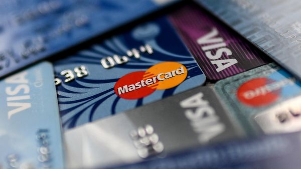 Банковские карты международных платежных систем VISA и MasterCard