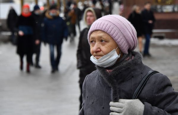  С 8 марта отменяется обязательный домашний режим для людей старше 65 лет