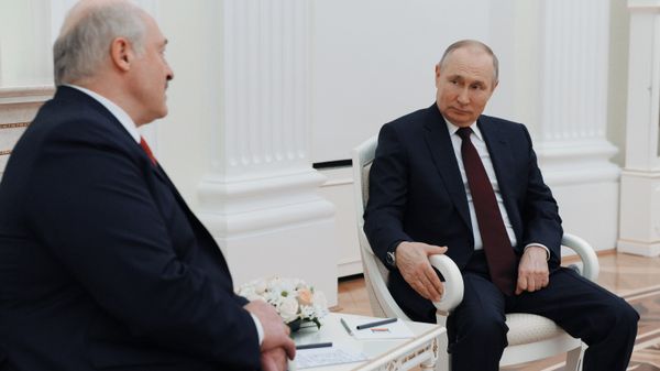  Президент РФ В. Путин встретился с президентом Белоруссии А. Лукашенко