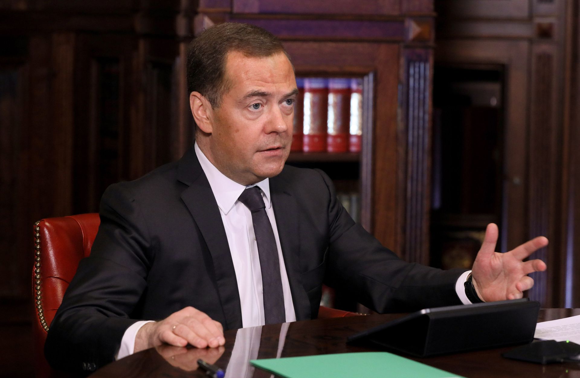 Зампред Совбеза РФ Д. Медведев принял участие в заседании попечительского совета СПбГУ - ПРАЙМ, 1920, 28.01.2022