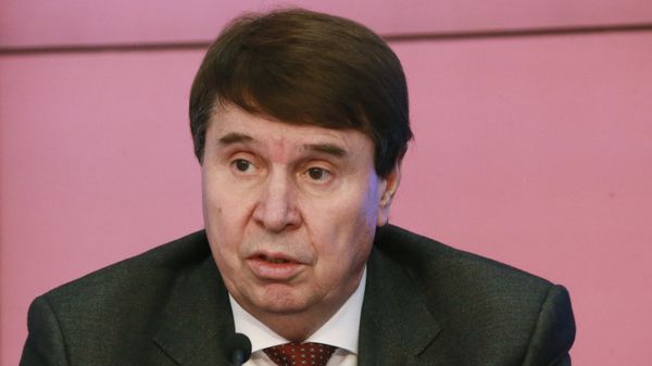Член Совета Федерации Сергей Цеков