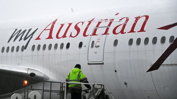 Самолет Boeing 777-200 авиакомпании Austrian Airlines