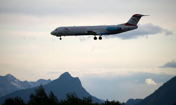 Самолёт Austrian Airlines