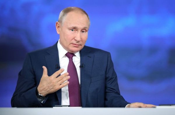 Прямая линия с президентом РФ Владимиром Путиным