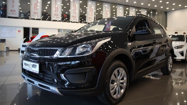 Автосалон