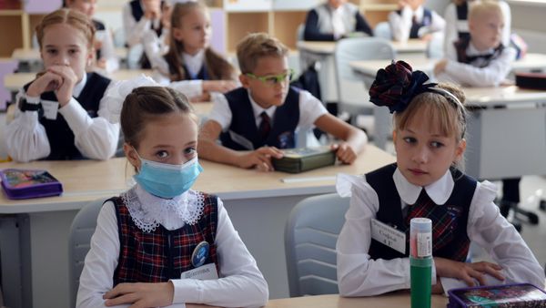 Начало учебного года в городах России