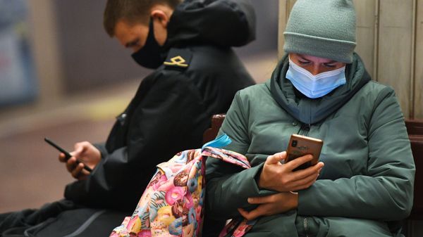 Рейд по соблюдению масочного режима в Новосибирском метрополитене